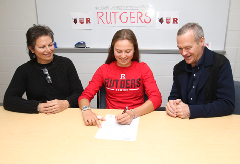 LHS’s Hatfield signs to row at Rutgers University
