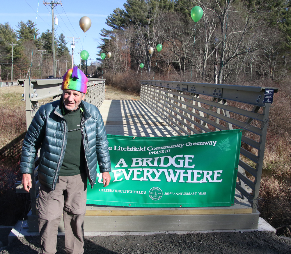 bridge over river opens