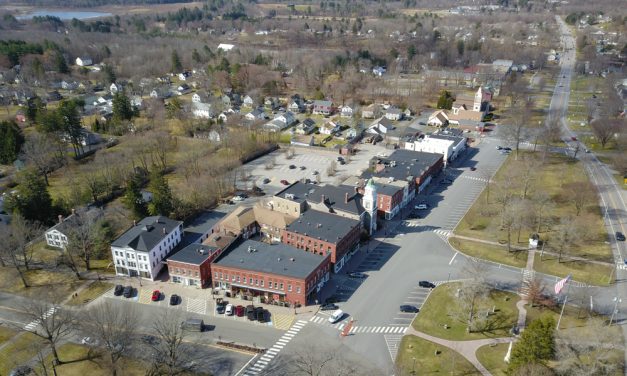 A quiet early-spring day in Litchfield