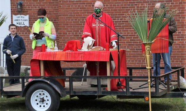 Mass at St. Anthony of Padua moves outdoors