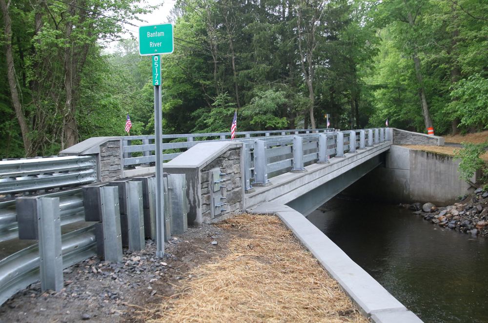 Bridge over Bantam River open in Morris