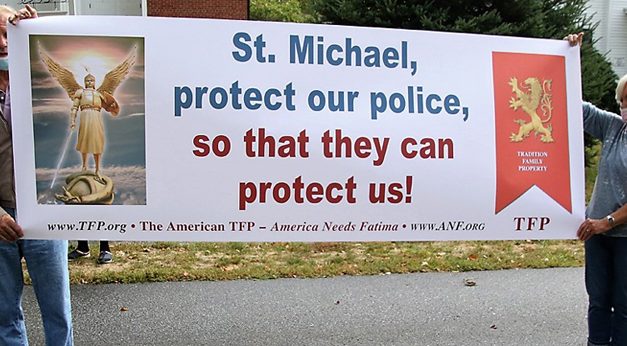 Church vigil a show of support for police