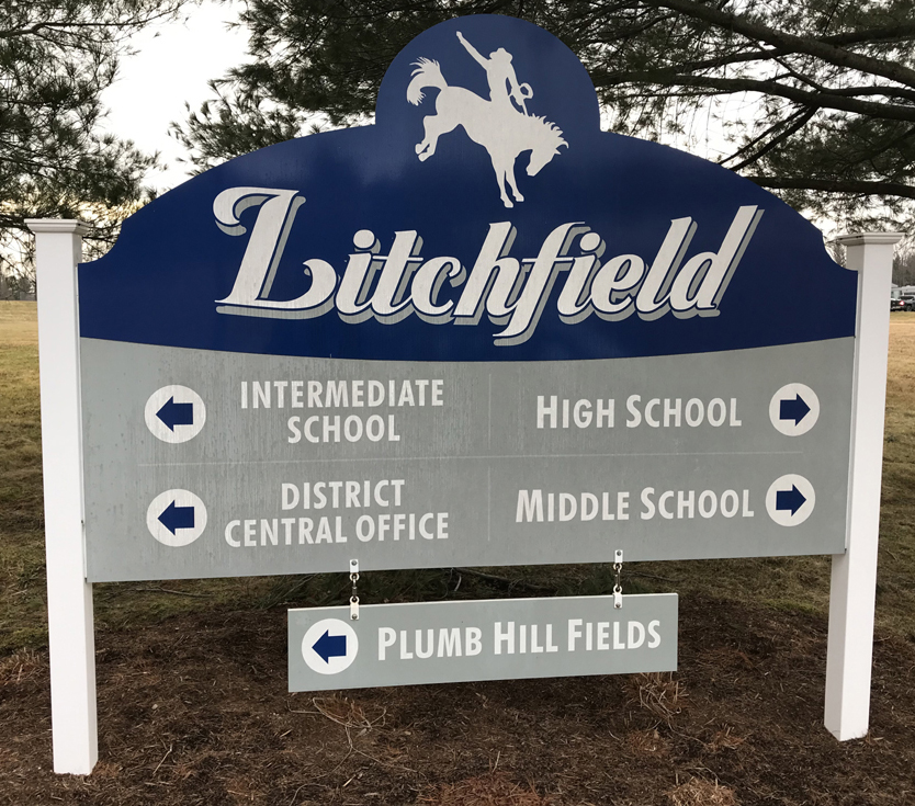 Litchfield schools open after COVID scare