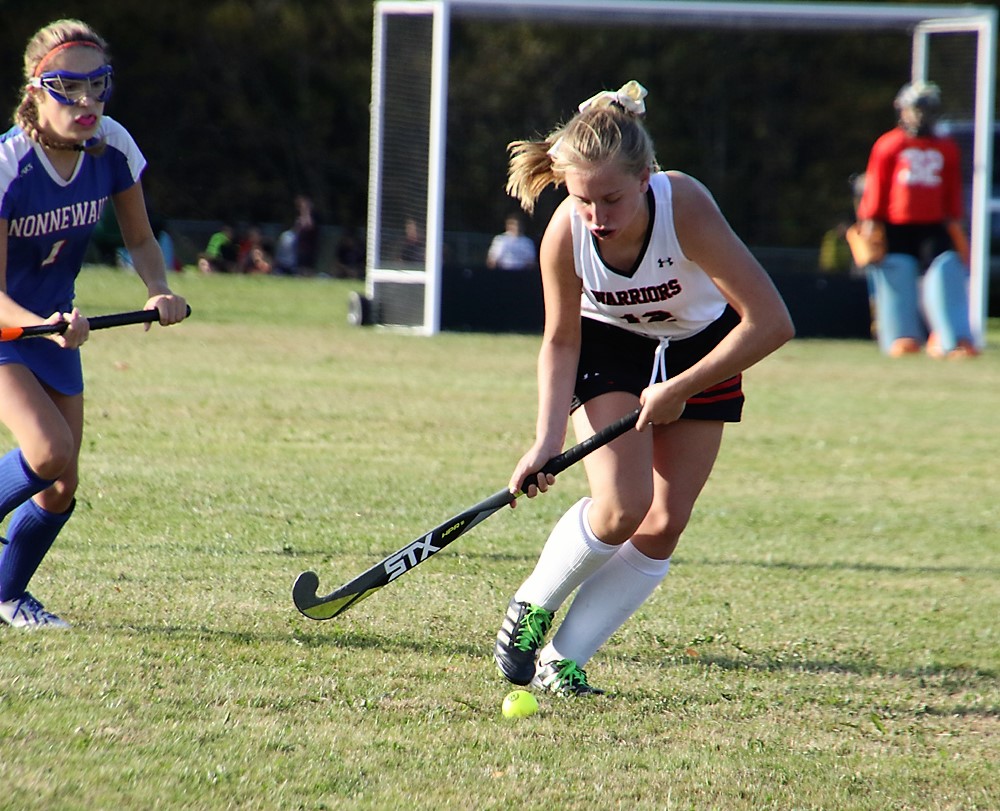 Wamogo falls in tight field hockey contest