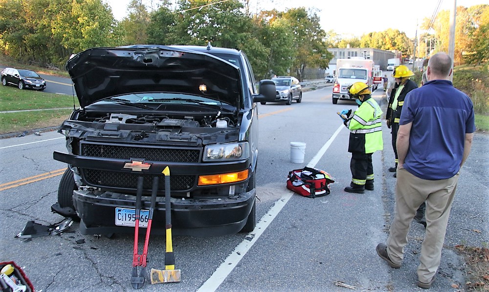 Collision strangles traffic on Route 209