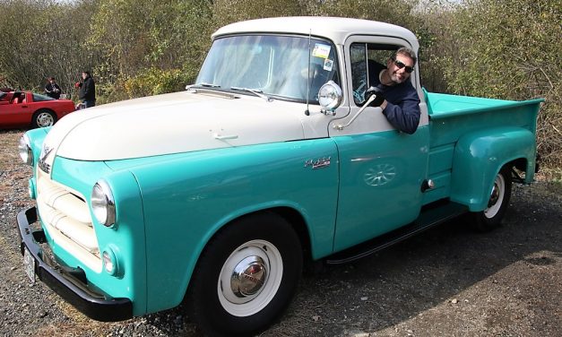 Auto show in Morris draws big crowd