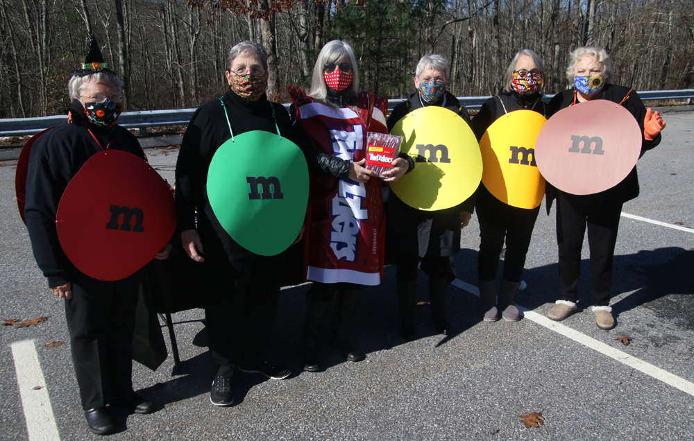 Sweet rewards at Morris Senior Center