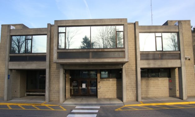 School board gives LIS office space to town