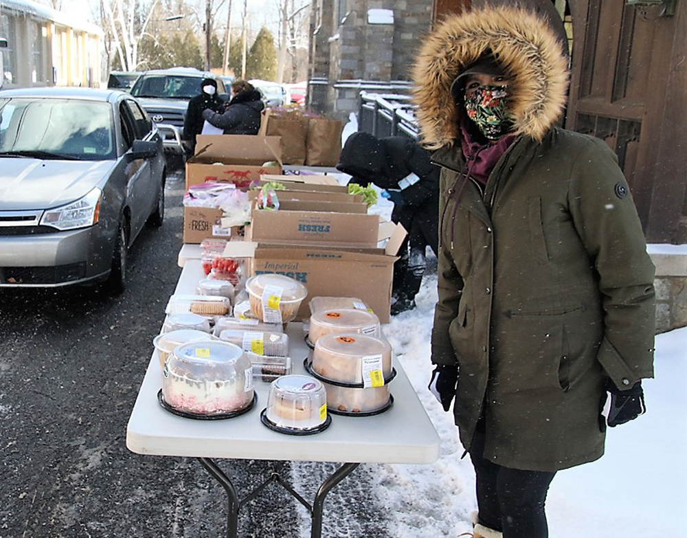 Church food pantry meets heavy demand | Litchfield.bz