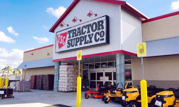 Tractor Supply store plan gains approval