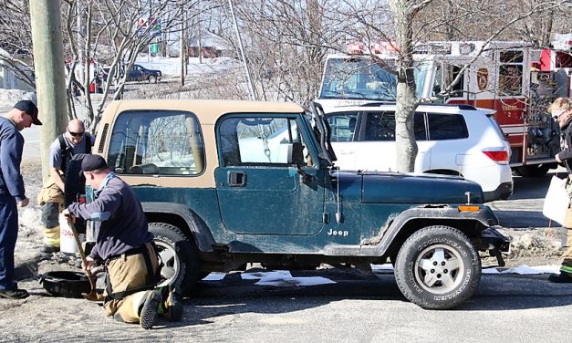 Firefighters halt gas flow from Jeep
