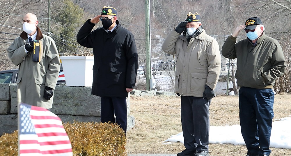 On a cold morning, Post 44 pays tribute