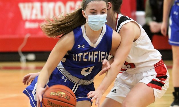 Crapo, Cowgirls too much for Wamogo