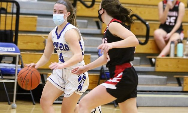 Crapo scoring surge keys Cowgirls’ win