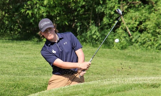 Cowboys still perfect on the golf course