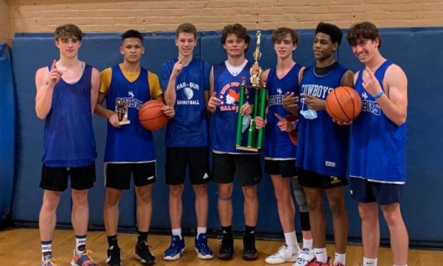 LHS, Wamogo hoop players on AAU team