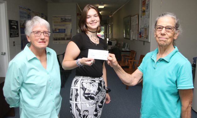 Savannah Leigh earns registrars scholarship