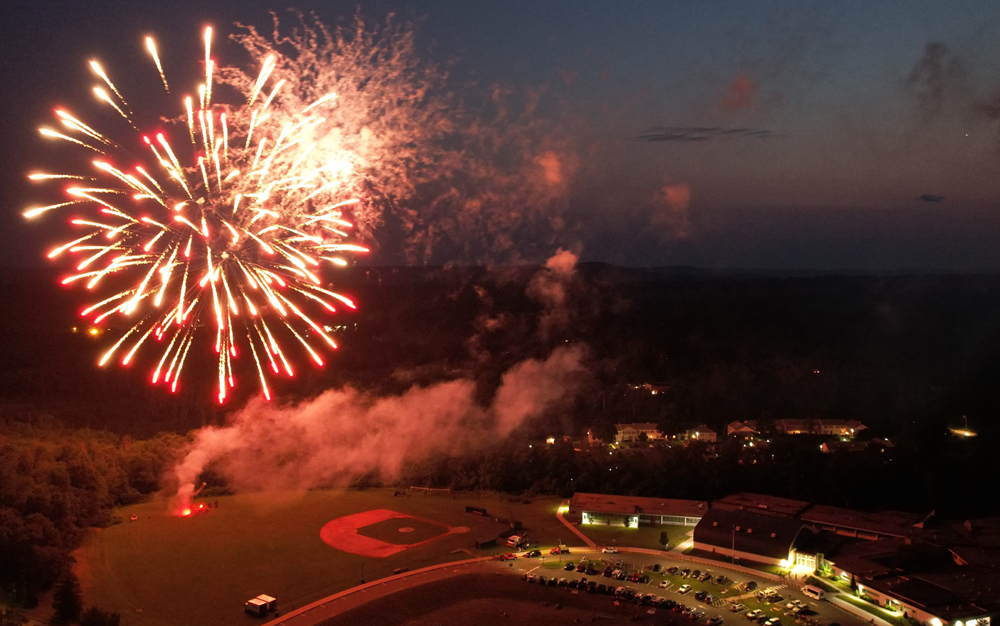 Litchfield fireworks show was a blast