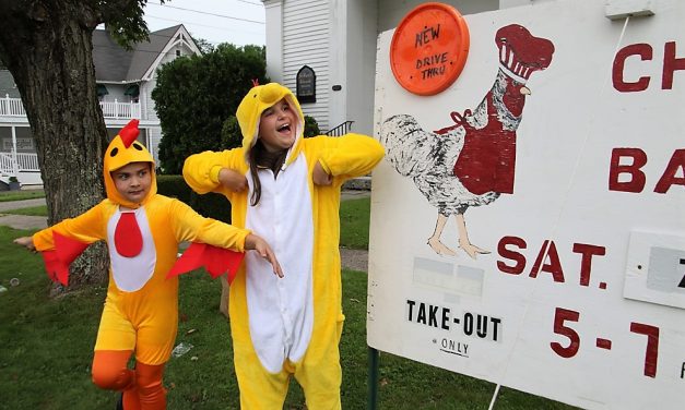 St. Paul’s scores with drive-thru dinner