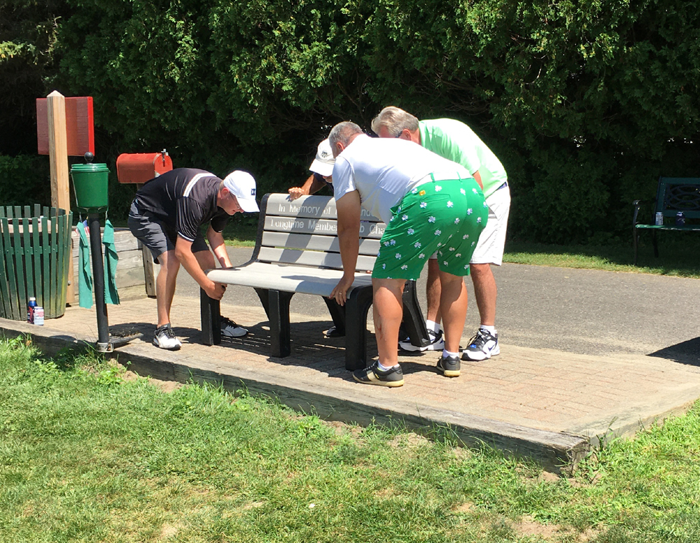 Stonybrook bench dedicated to Anderson