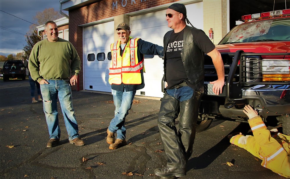 Center of Morris comes alive on Halloween