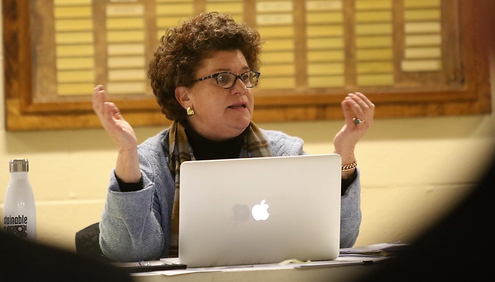 Selectmen: ‘We support the yellow ribbons’