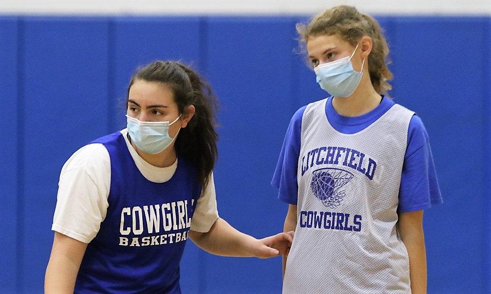 Cowgirls have an experienced hoop cast