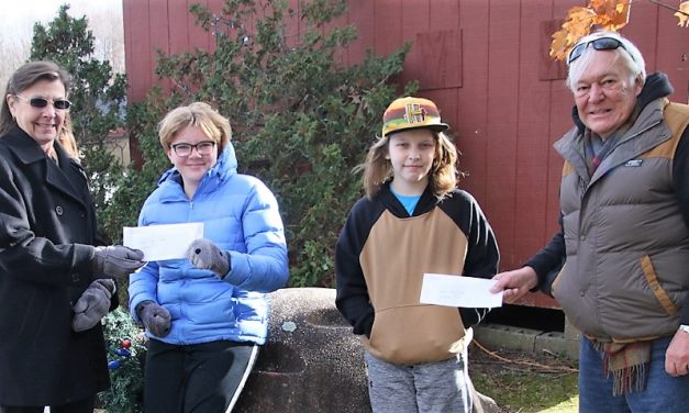 Landmark turtle in Bantam has a name