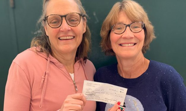 Lions Club makes donation to food pantry