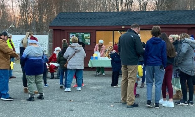 Bantam celebrates with Christmas spirit