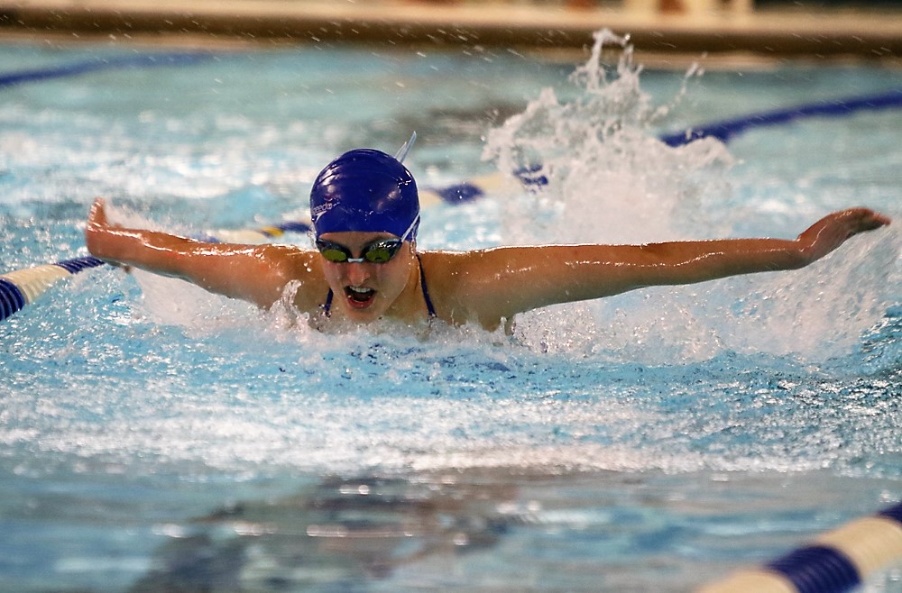 Litchfield dunks Wamogo on Senior Night