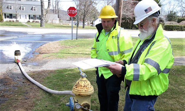 Water mains in Litchfield being cleaned