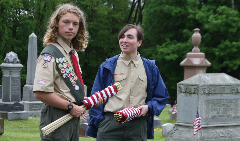 Flags replaced at cemeteries in Bantam