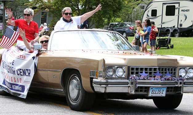 Morris honors the day with parade, service