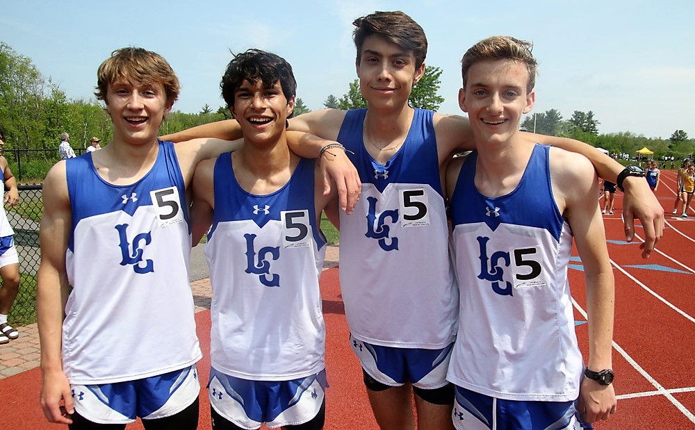 Relay teams stand out in BL championships