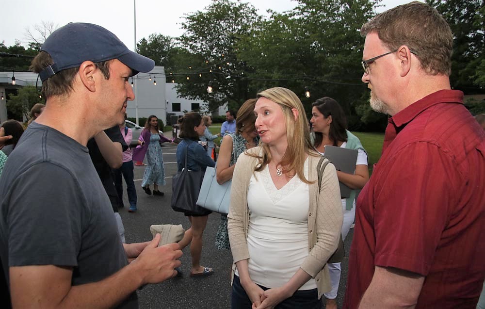 Murphy and Hayes touch base in Litchfield