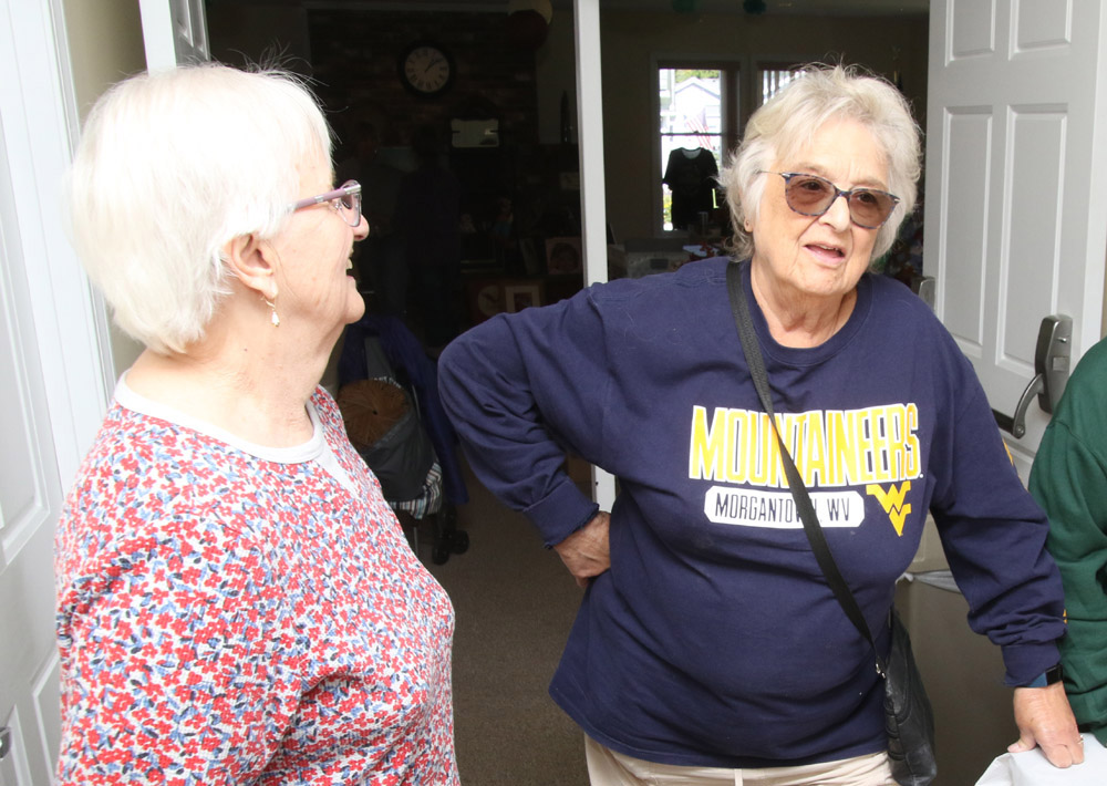 Senior Center holds flea market, tag sale