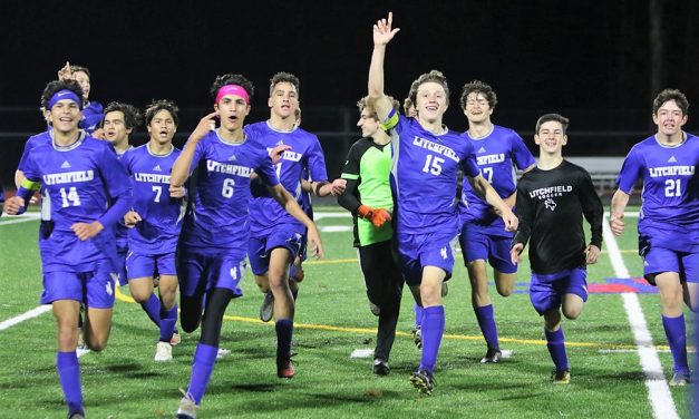 Energized Cowboys capture tourney title