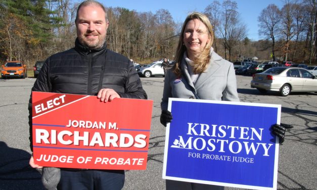 Election Day turnout steady at firehouse