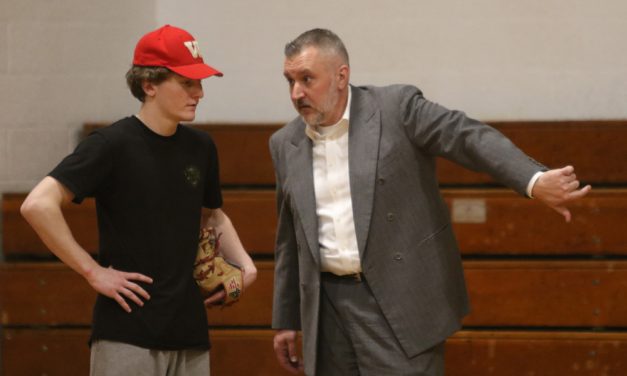 Leone inks 3-year deal as Region 20 chief