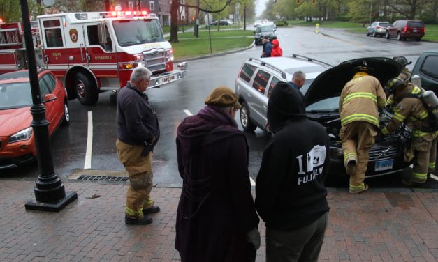 Firefighters respond to small car fire