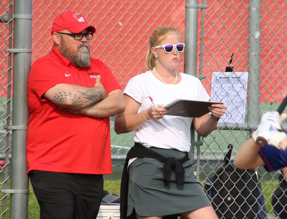 Nonnewaug slugs its way past Wamogo