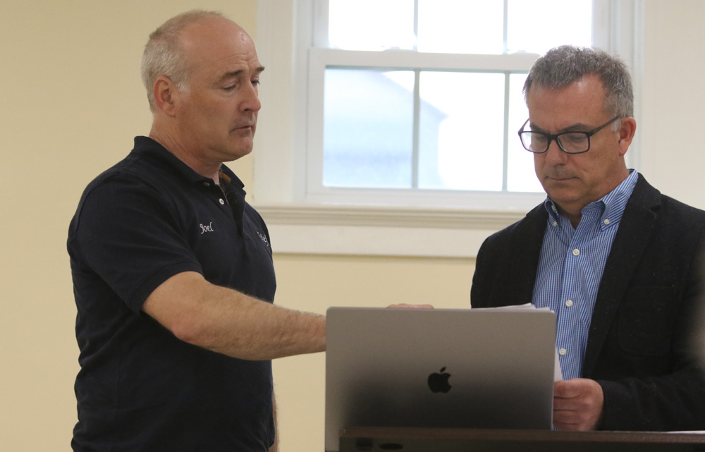Morris budget plan sees no opposition