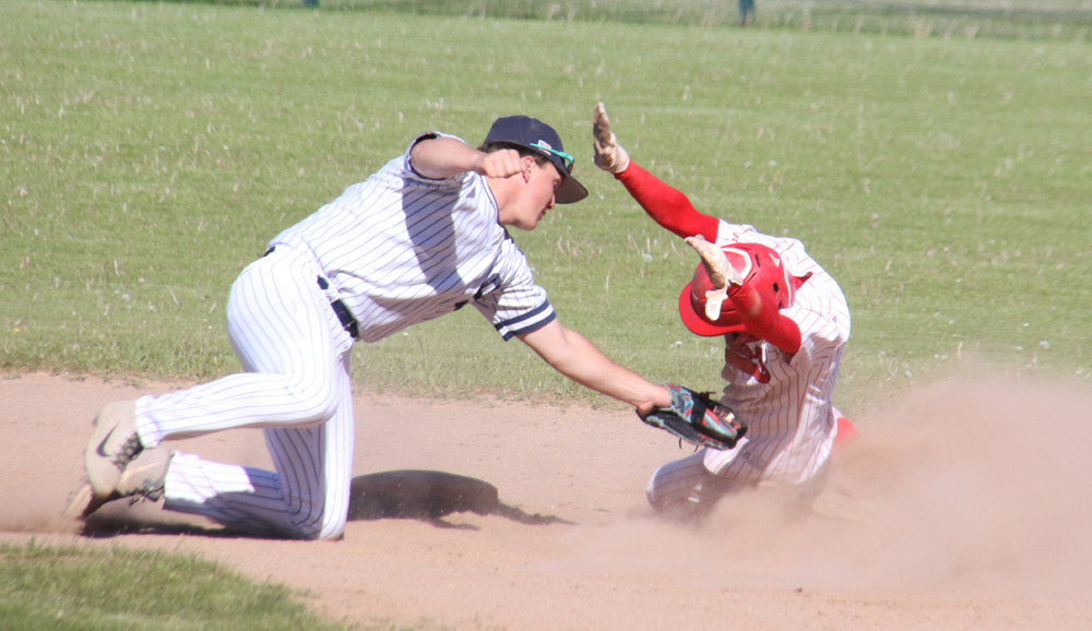 Slumping Warriors take it on the chin