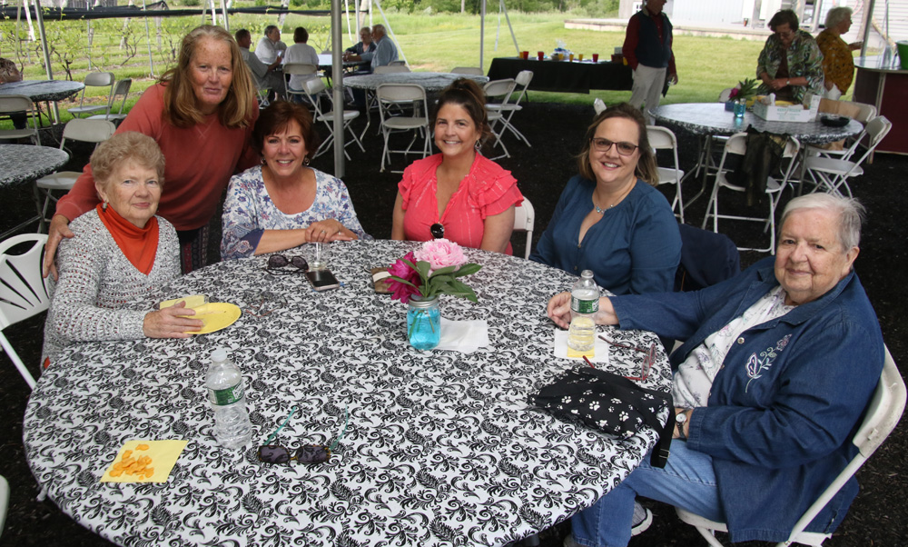 Wine tasting aids Goshen Historical Society