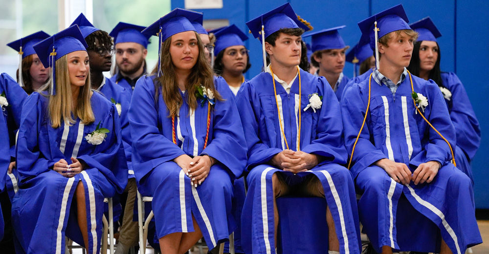 LHS Class of 2023 makes a final stand
