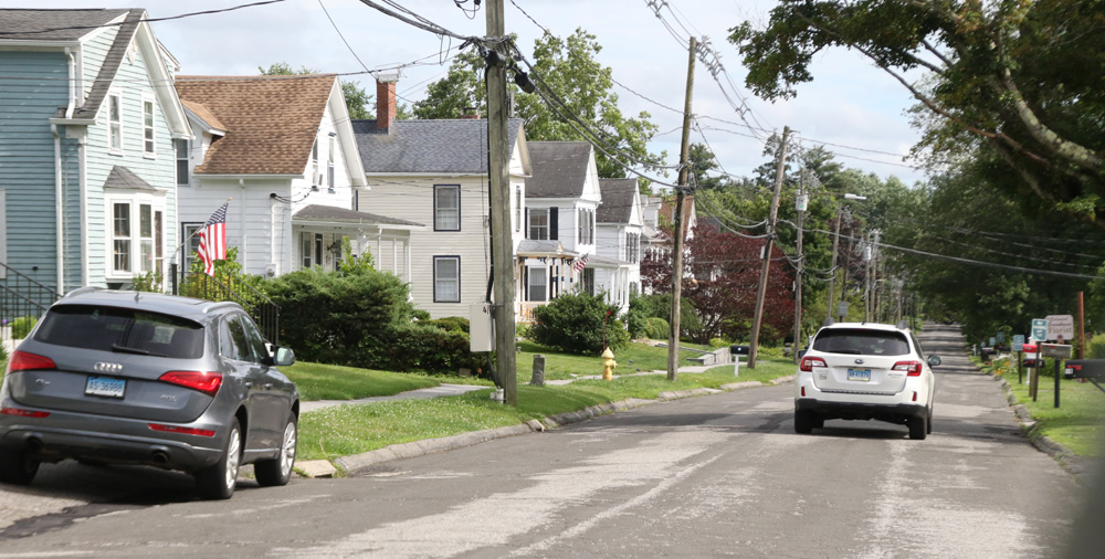 Vehicles broken into on Meadow Street