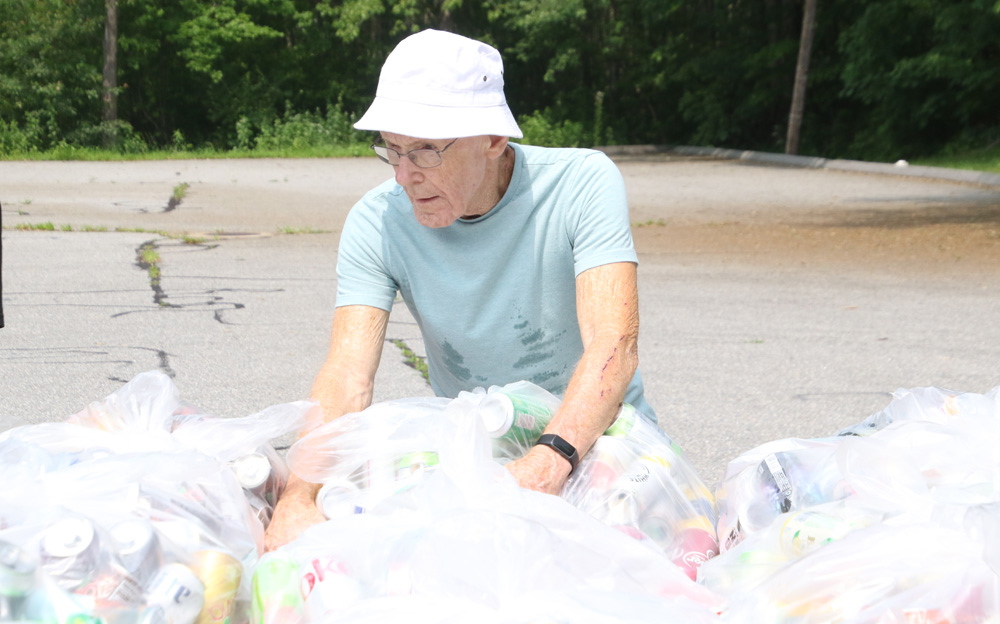 East Litchfield serious about returnables