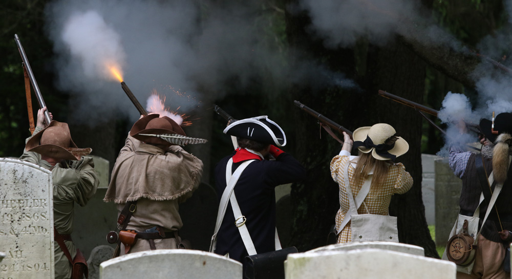 Salute honors Revolutionary War heroes