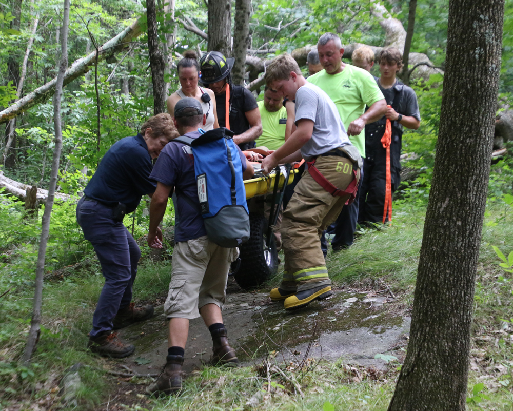Injured hiker rescued on Prospect Mountain | Litchfield.bz